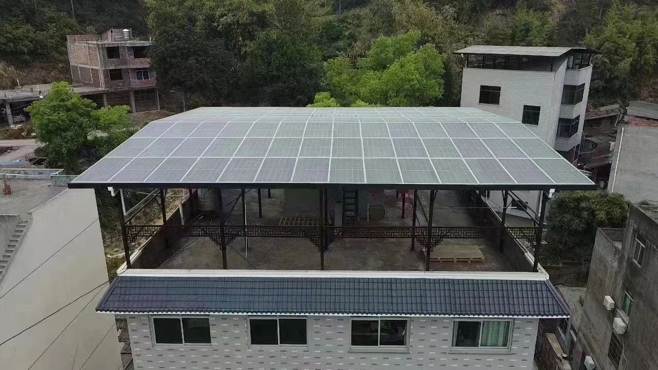 岳阳15kw+10kwh自建别墅家庭光伏储能系统